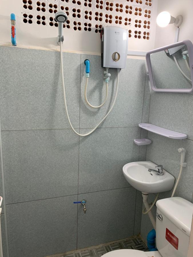 Sevenstars Hostel Сиханоуквил Екстериор снимка