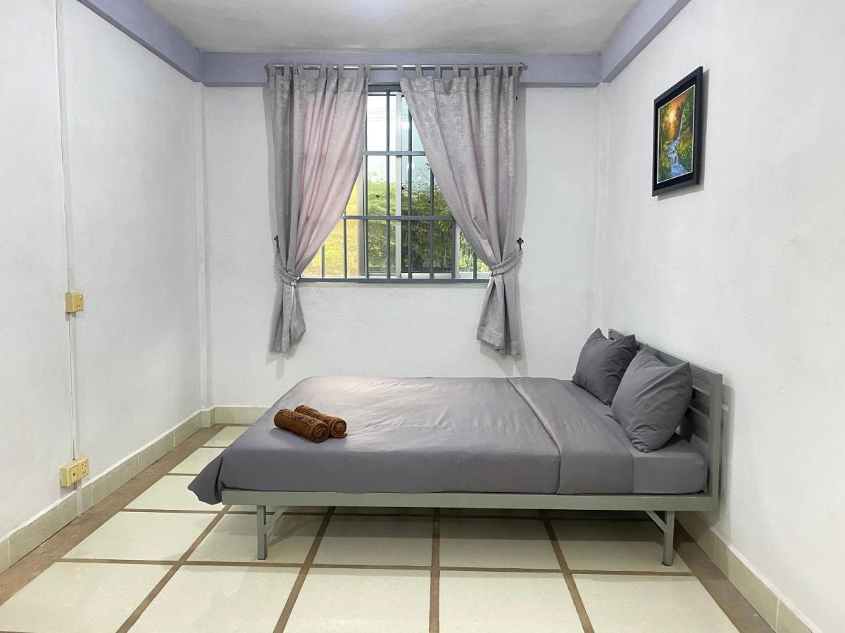 Sevenstars Hostel Сиханоуквил Екстериор снимка