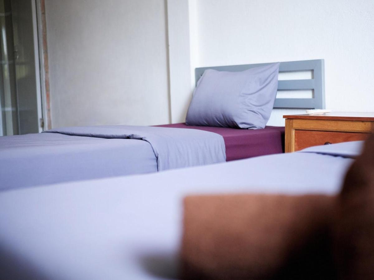 Sevenstars Hostel Сиханоуквил Екстериор снимка